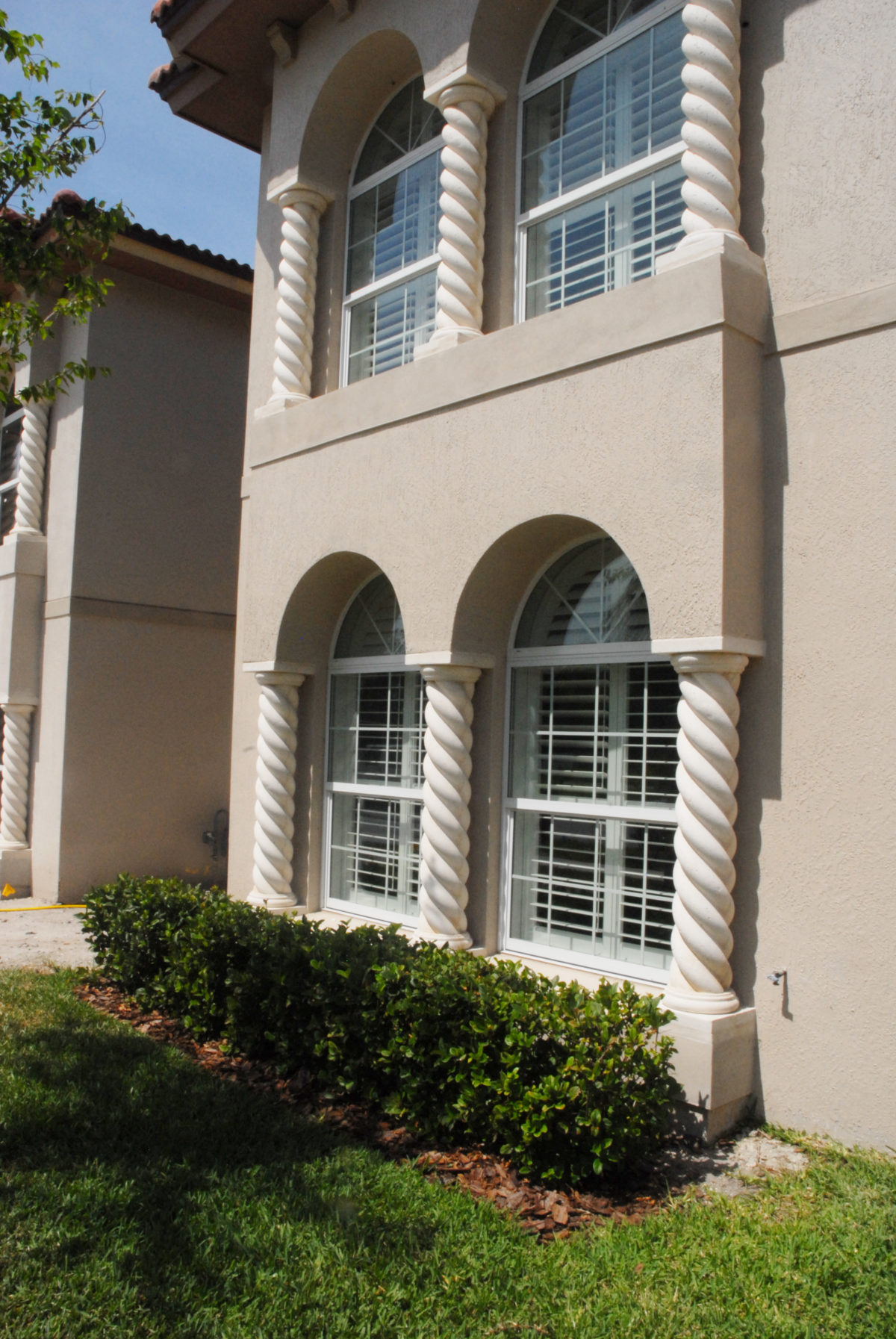 Precast Roped COLUMNS Foam King Designs